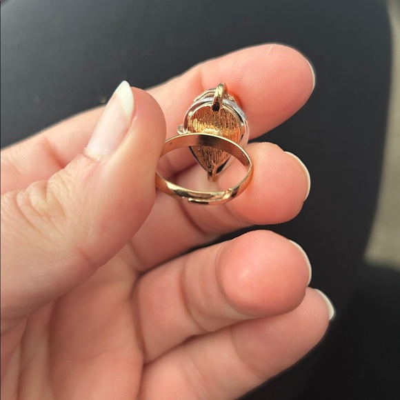 Wrist Watches and jewelry set - Picture 3 of 10